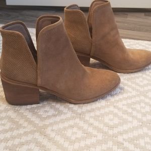 BP block heel bootie